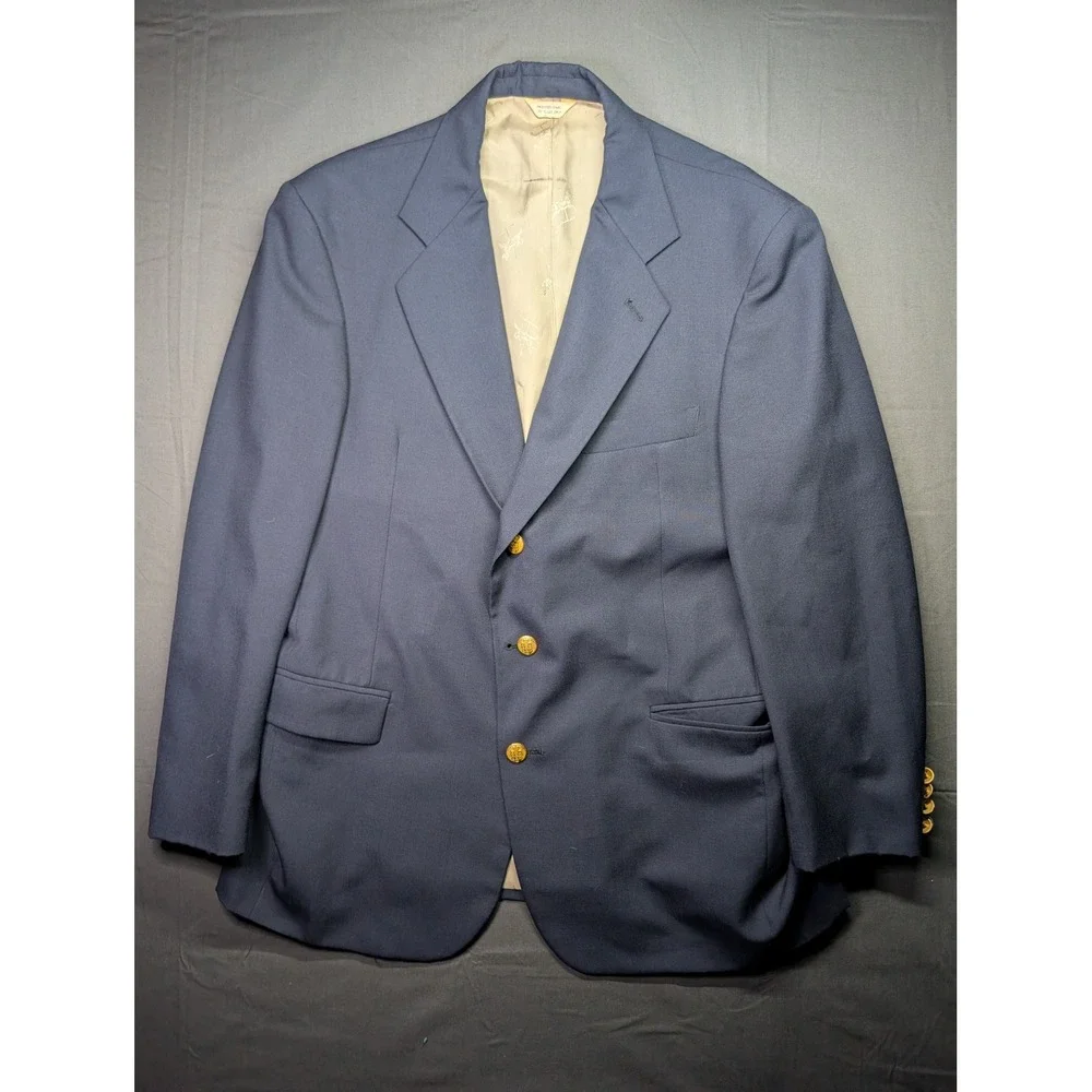 Old School Bespoke Mens Navy Blue 3 Button Blazer Gold Crest Buttons Sport Coat